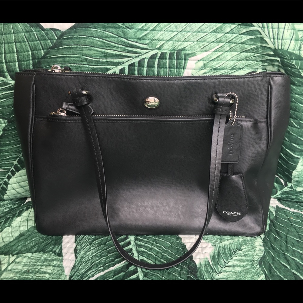 SOLD — NWOT Coach Handbag